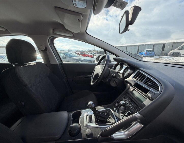 Peugeot 3008 Hatchback 1,6 l 88 kw