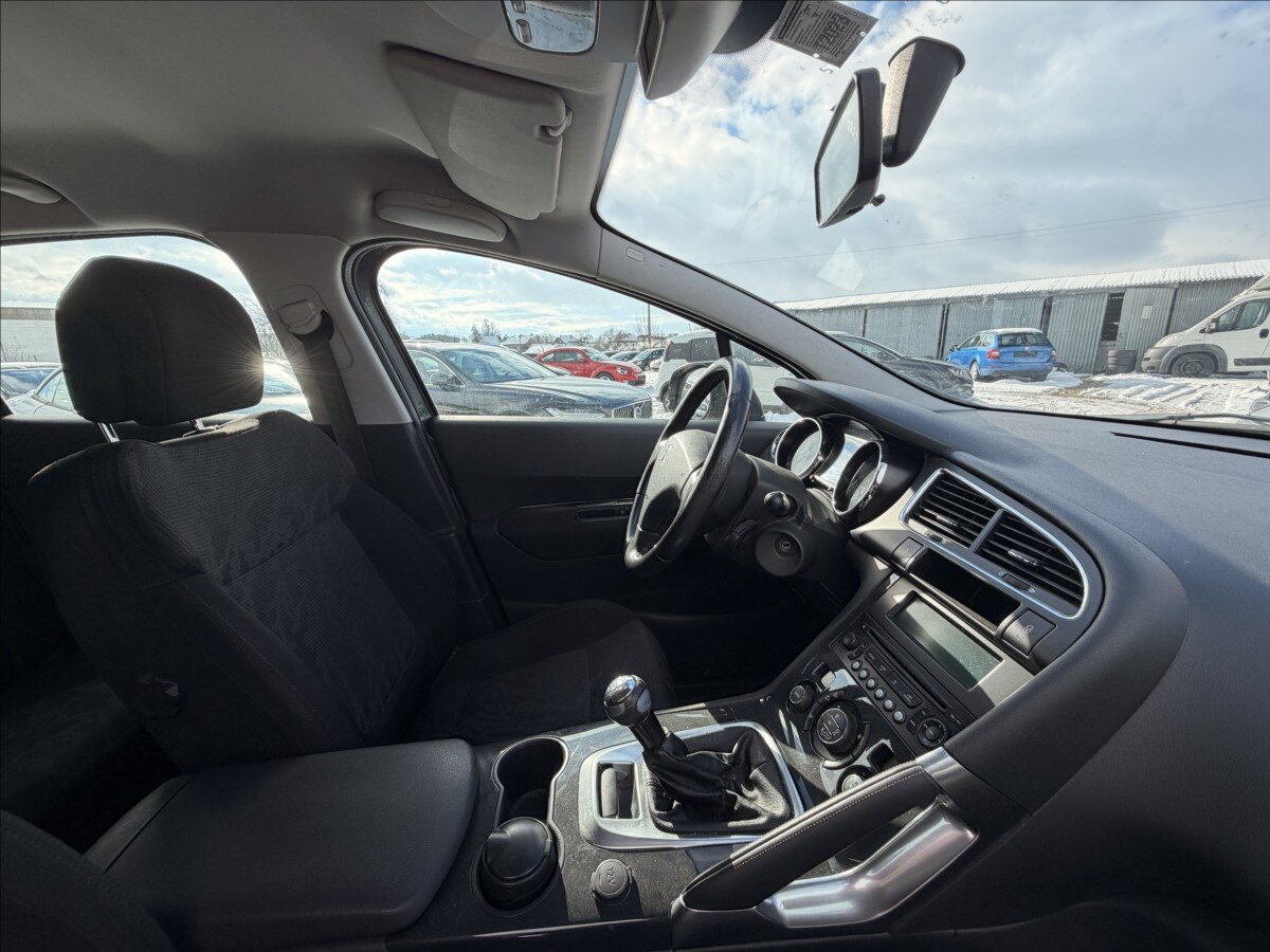 Peugeot 3008 Hatchback 1,6 l 88 kw