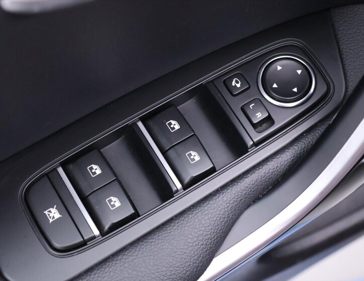 KIA XCeed SUV / Terénní 1,5 l 117 kw