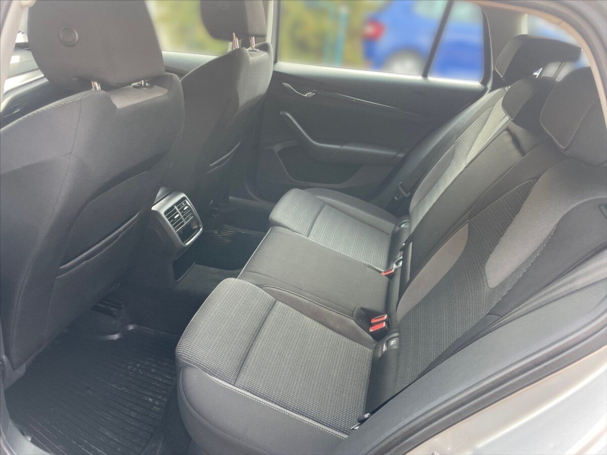 Škoda Octavia Kombi 2,0 l 110 kw