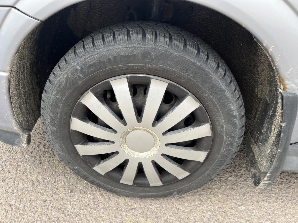 Opel Astra Hatchback 1,7 l 55 kw