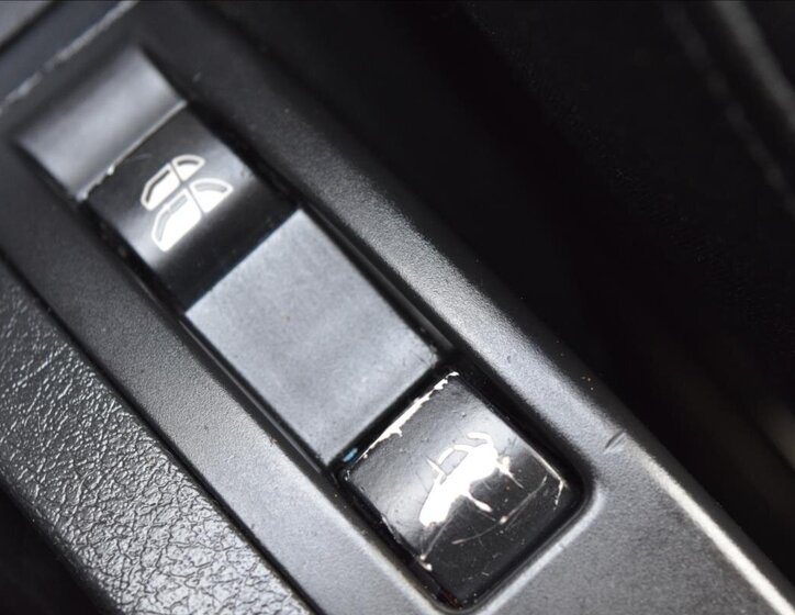 Peugeot 207 Kabriolet 1,6 l 88 kw