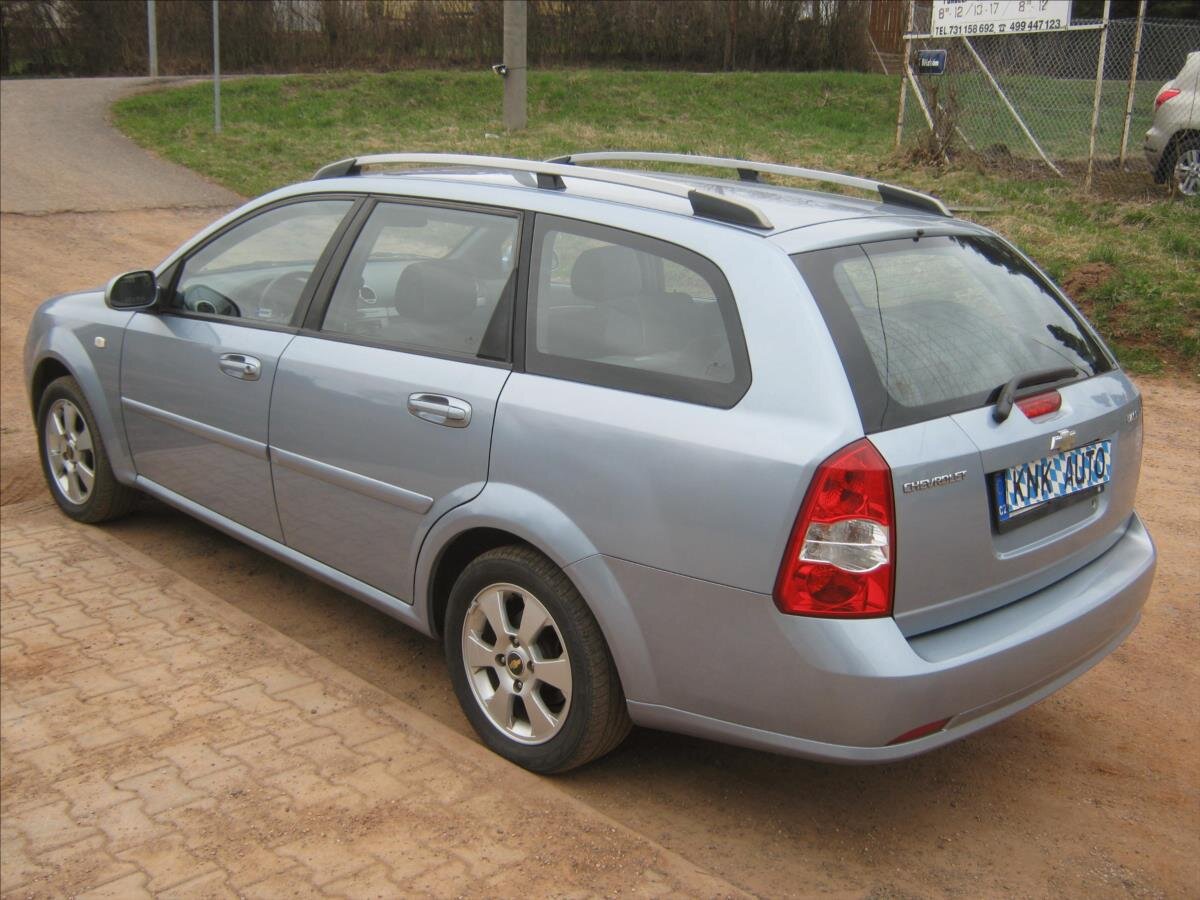Chevrolet Lacetti Kombi 1,6 l 80 kw