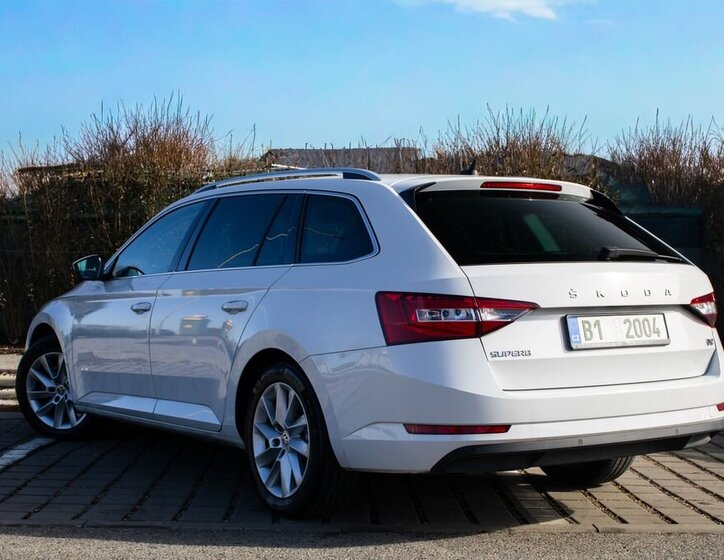 Škoda Superb Kombi 0,0 115 kw