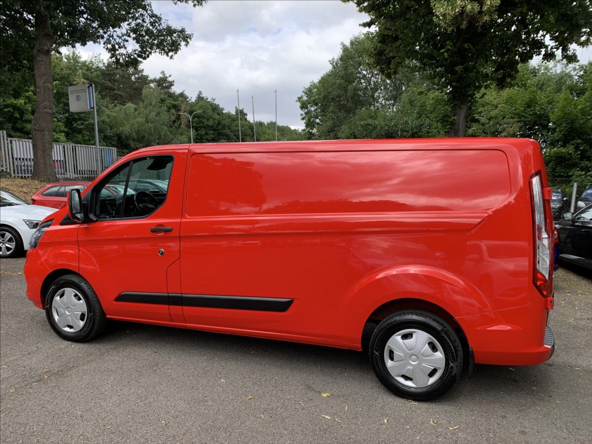 Ford Transit Custom Skříň 2,0 l 95 kw