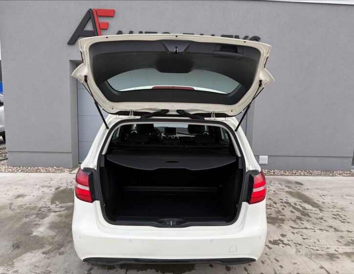 Mercedes-Benz Třídy B Kombi 1,5 l 80 kw