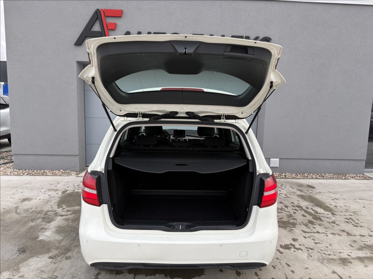 Mercedes-Benz Třídy B Kombi 1,5 l 80 kw