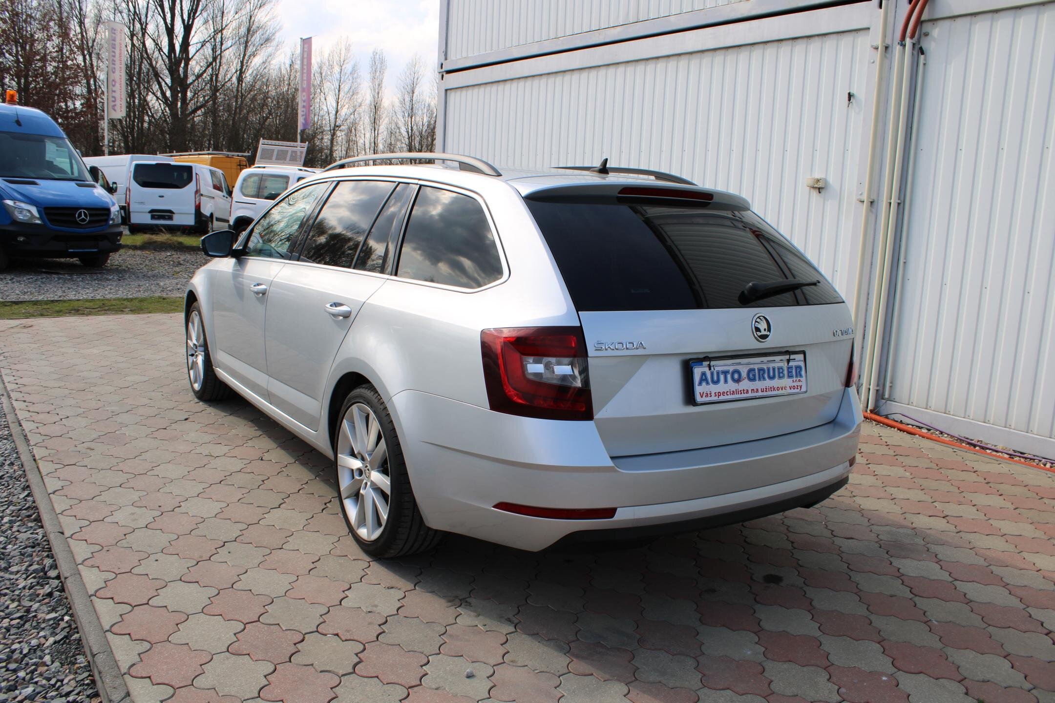 Škoda Octavia Kombi 2,0 l 110 kw