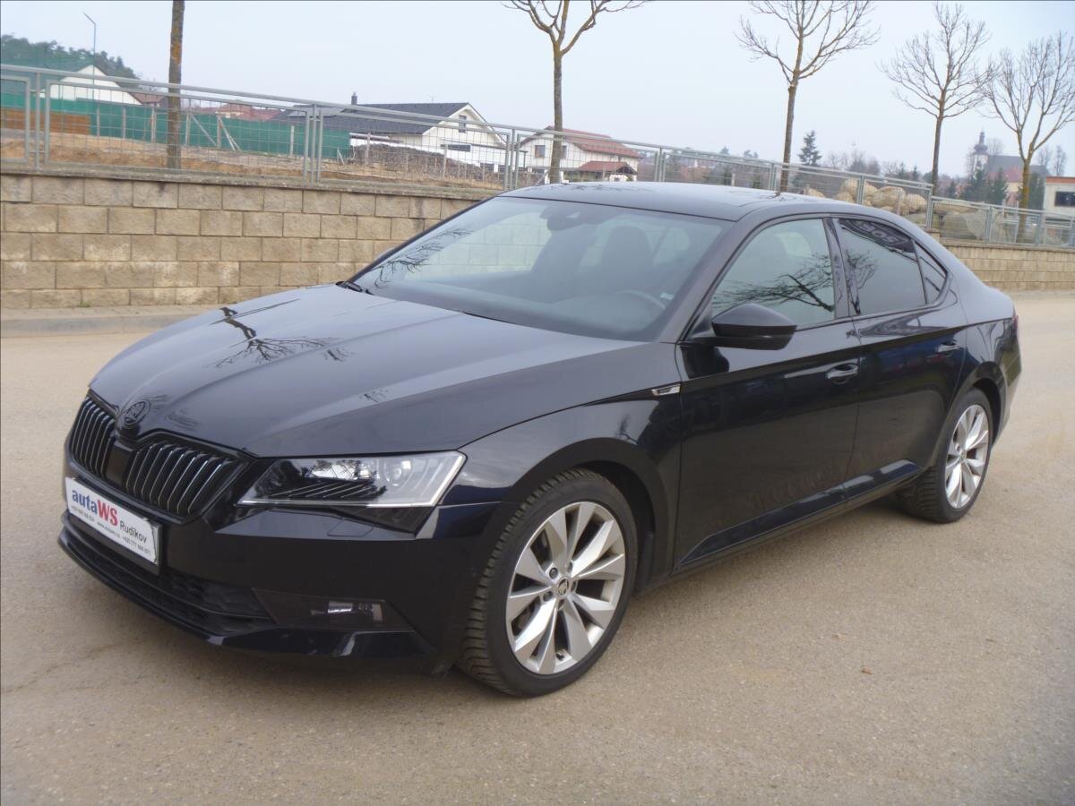 Škoda Superb Liftback 2,0 l 140 kw