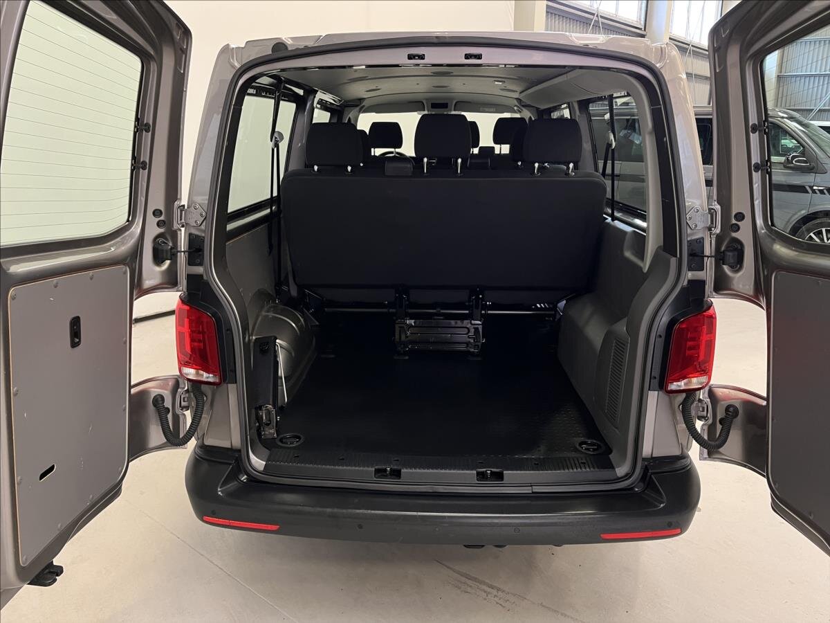 Volkswagen Transporter Kombi 2,0 l 110 kw