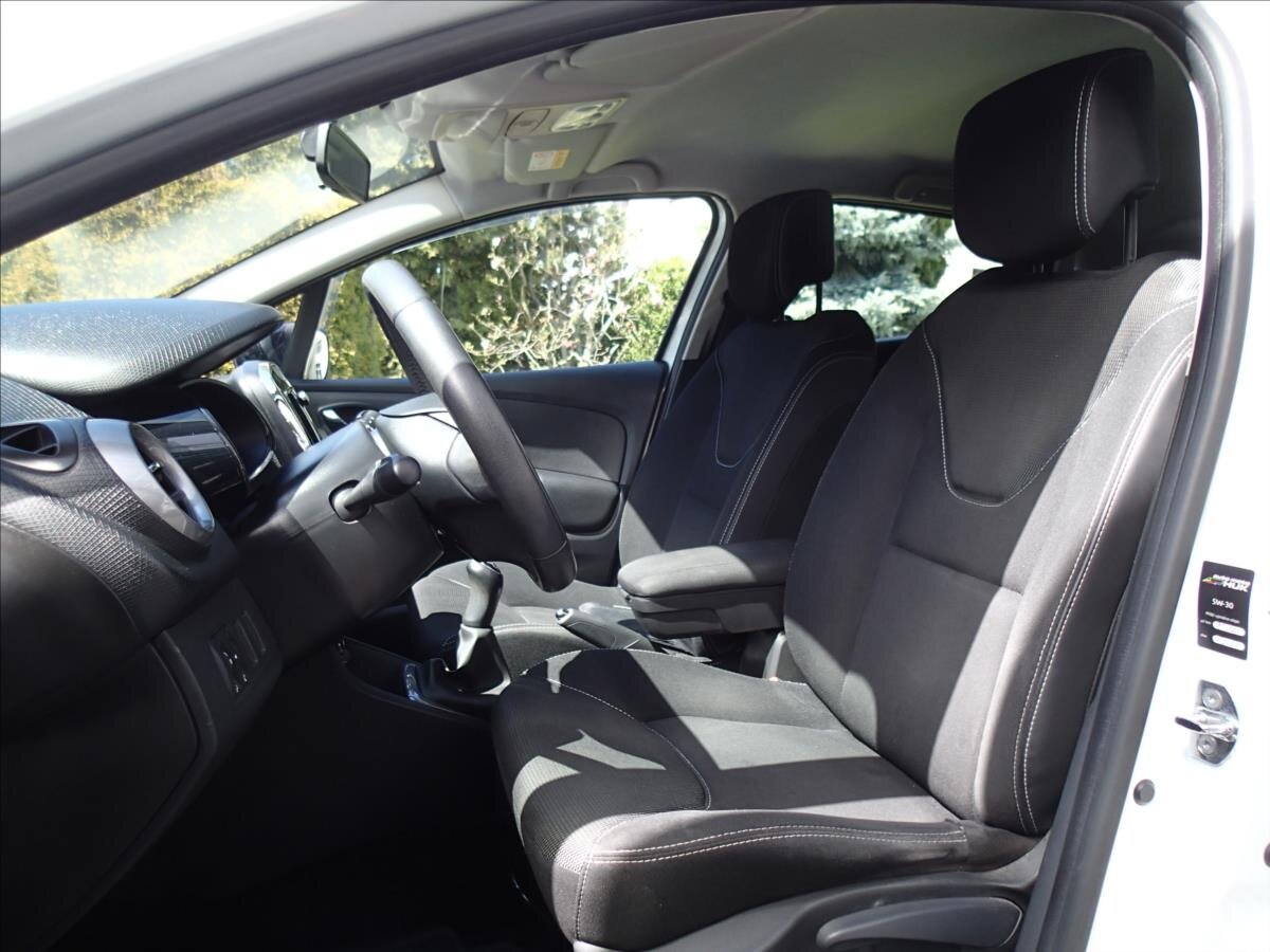 Renault Clio Hatchback 1,1 l 54 kw