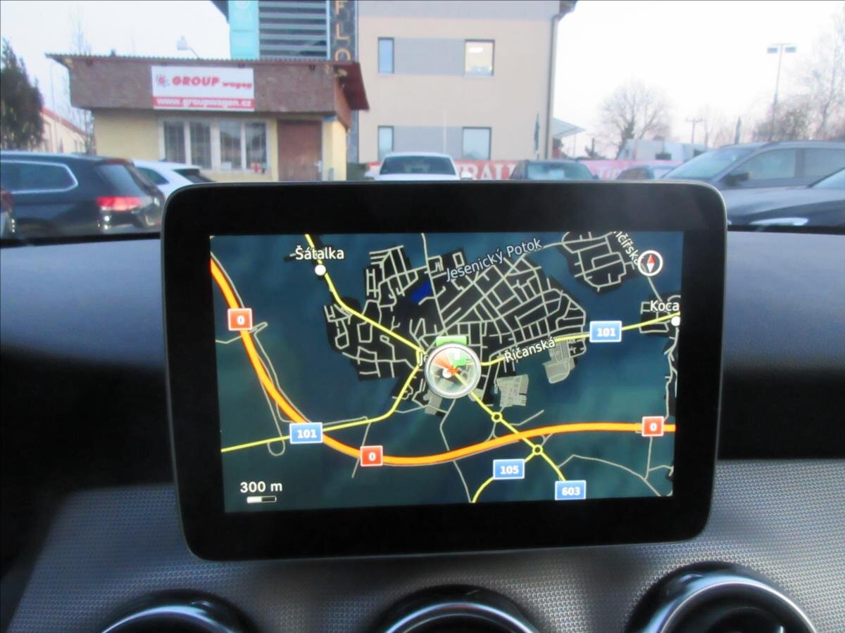 Mercedes-Benz GLA SUV 1,6 l 115 kw