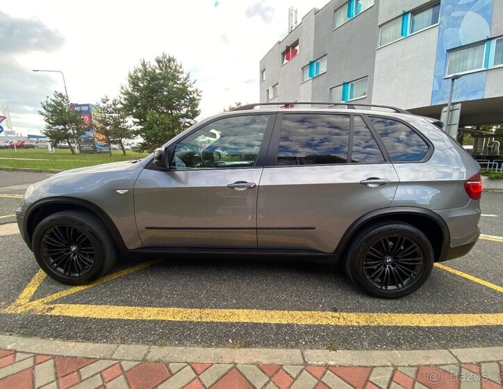 BMW X5 SUV 0,0 0