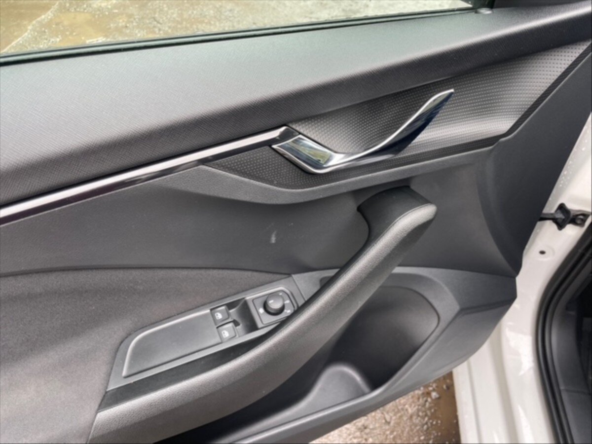 Škoda Scala Hatchback 999,0 70 kw