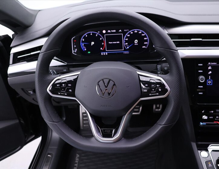 Volkswagen Arteon Kombi 2,0 l 206 kw
