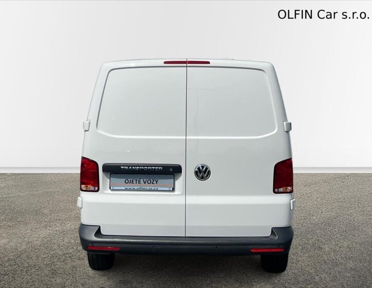 Volkswagen Transporter Skříň 2,0 l 110 kw