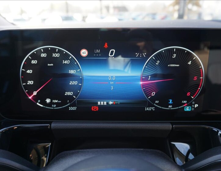 Mercedes-Benz GLA SUV 2,0 l 110 kw