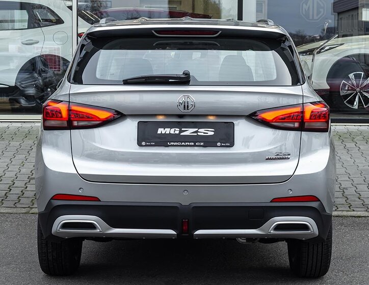 MG ZS SUV / Terénní 1,5 l 145 kw