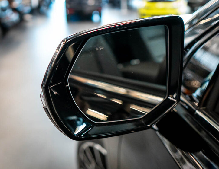 Chevrolet Suburban SUV 6,2 l 313 kw