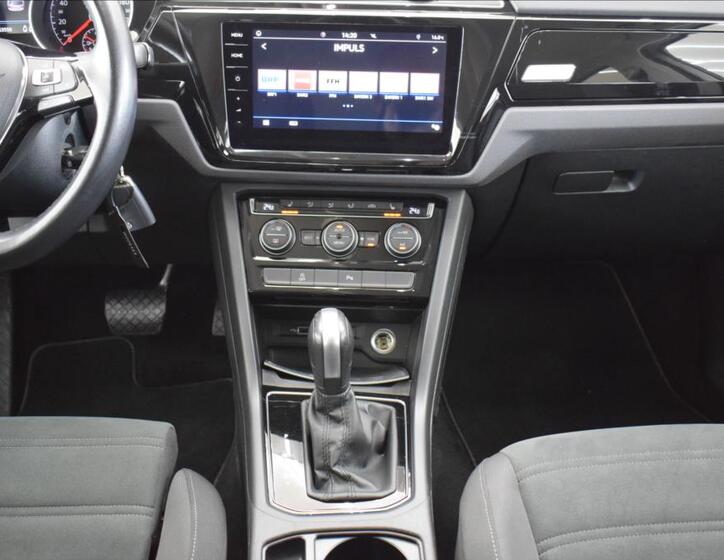 Volkswagen Touran 15