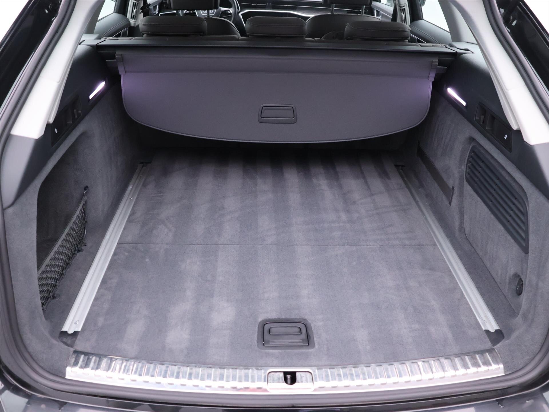 Audi A6 Allroad Kombi 3,0 l 210 kw