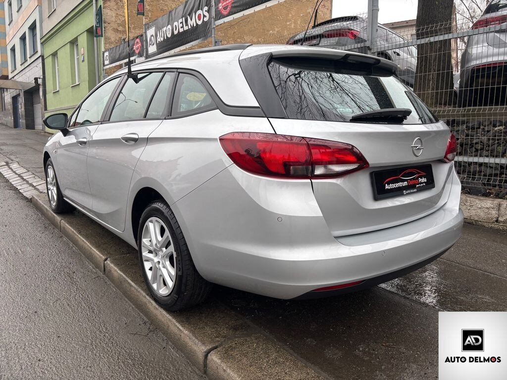 Opel Astra Kombi 1,5 l 90 kw