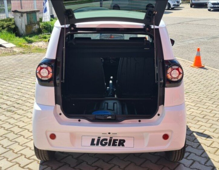 Ligier Ostatní Hatchback 499,0 6 kw