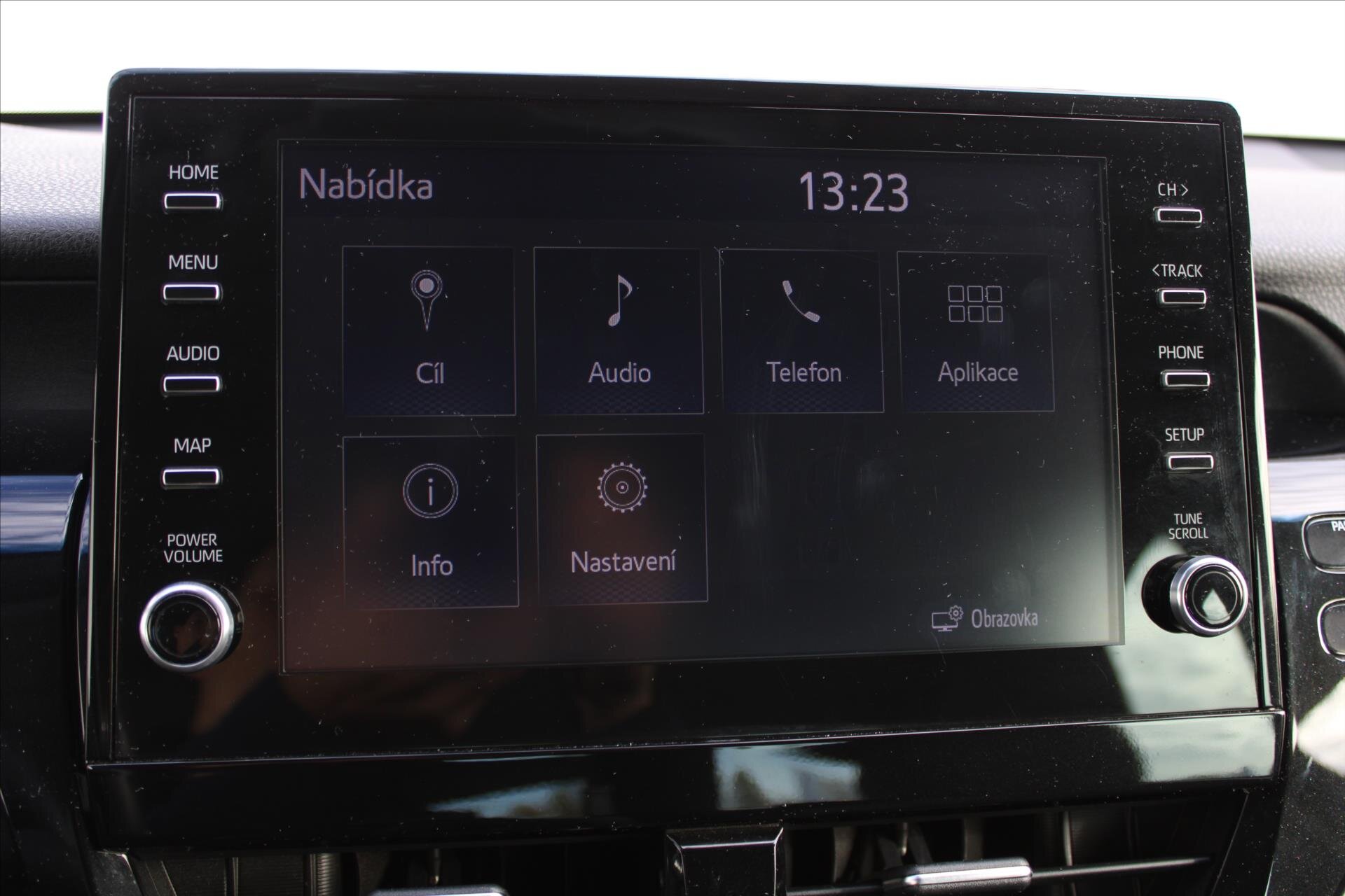 Toyota Camry Sedan 2,5 l 131 kw