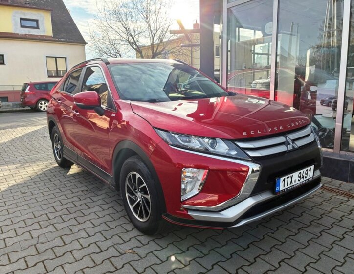 Mitsubishi Eclipse Cross SUV 1,5 l 120 kw