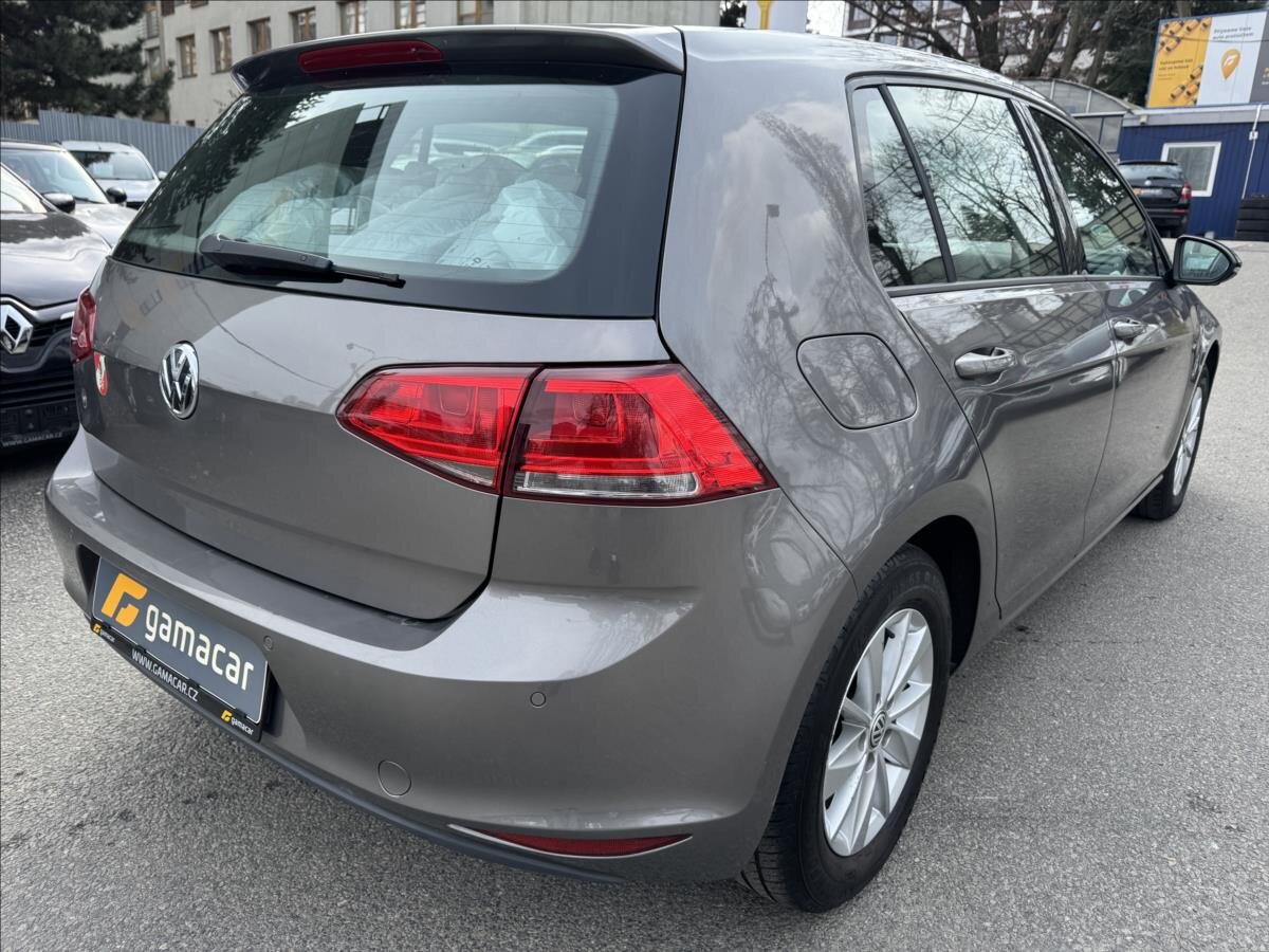 Volkswagen Golf Hatchback 1,2 l 63 kw