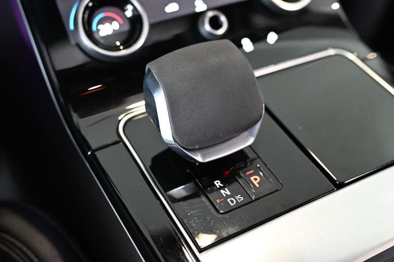 Land Rover Range Rover Velar SUV 3,0 l 221 kw