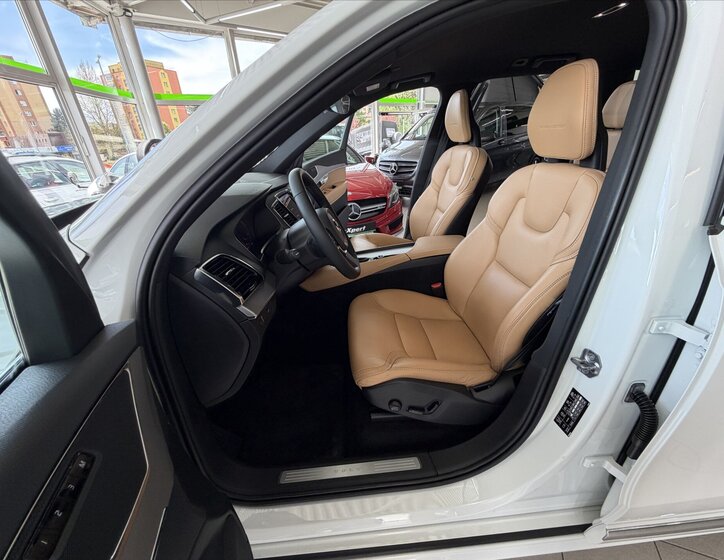Volvo XC90 Ostatní 2,0 l 173 kw