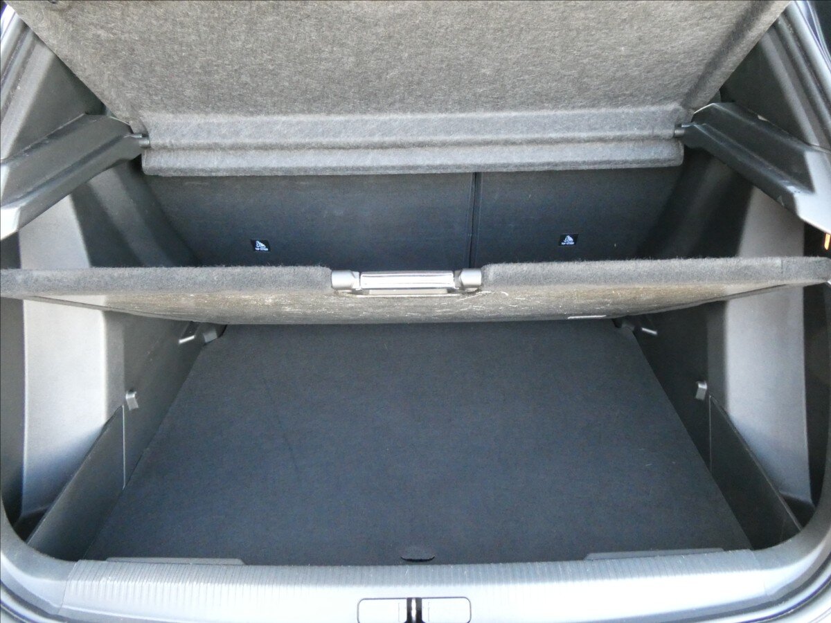 Peugeot 2008 SUV / Terénní 1,2 l 96 kw