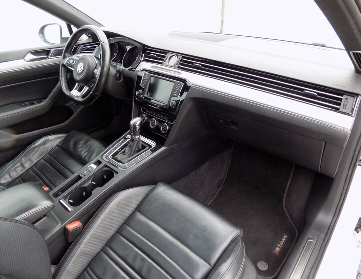 Volkswagen Passat 20