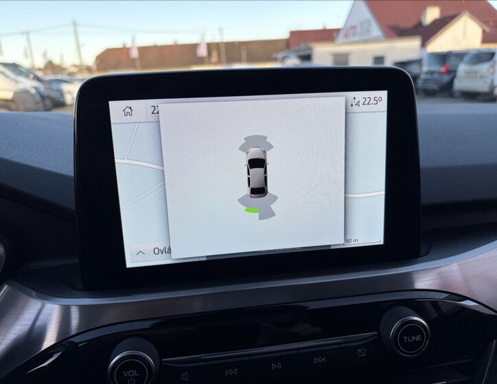 Ford Kuga SUV / Terénní 2,5 l 165 kw