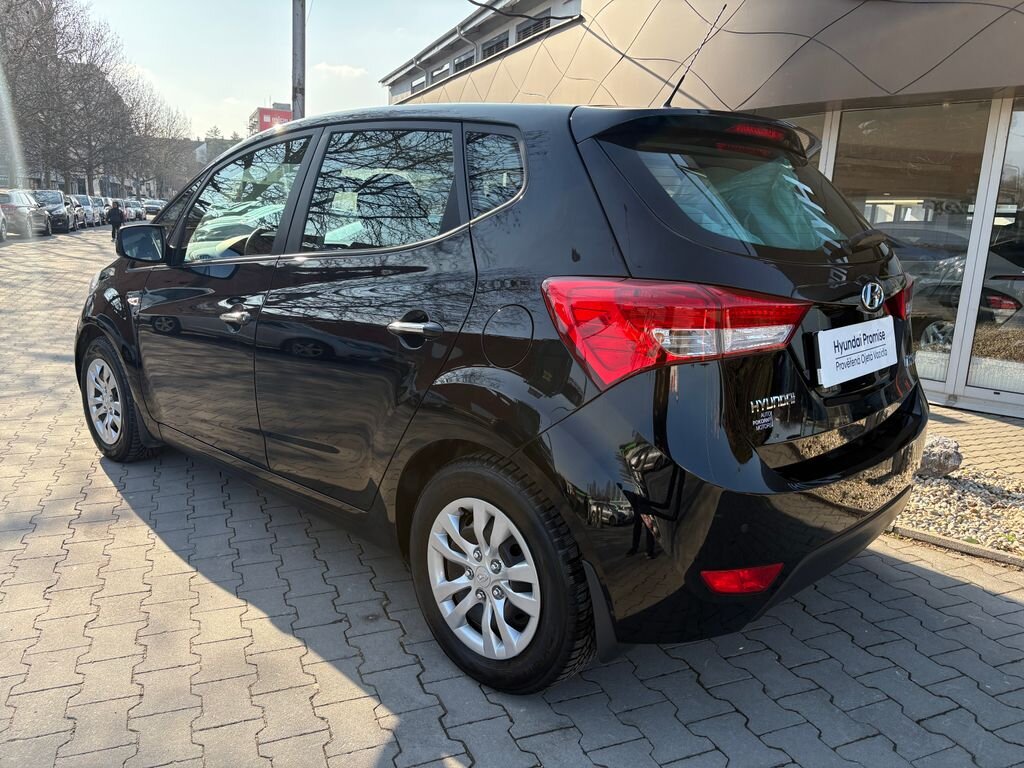 Hyundai ix20 MPV 1,6 l 91 kw