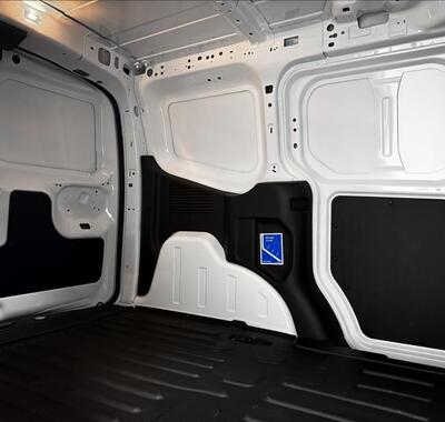 Ford Transit Courier 15