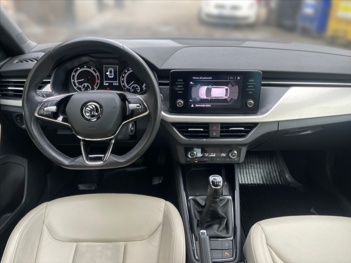 Škoda Scala Hatchback 1,5 l 110 kw