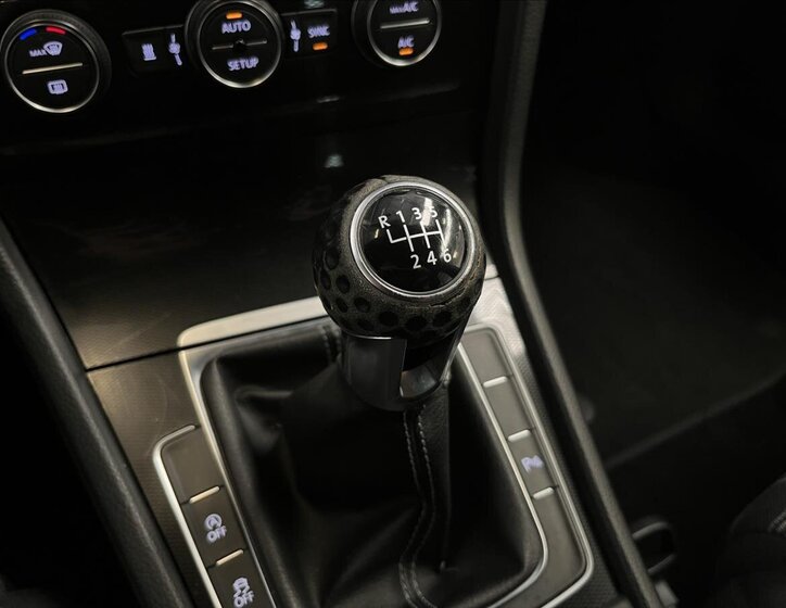 Volkswagen Golf Hatchback 2,0 l 135 kw