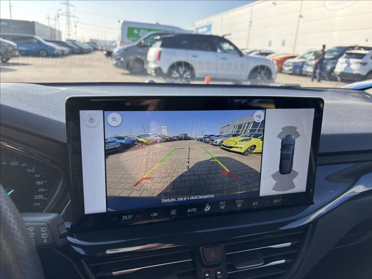 Ford Focus Kombi 998,0 92 kw