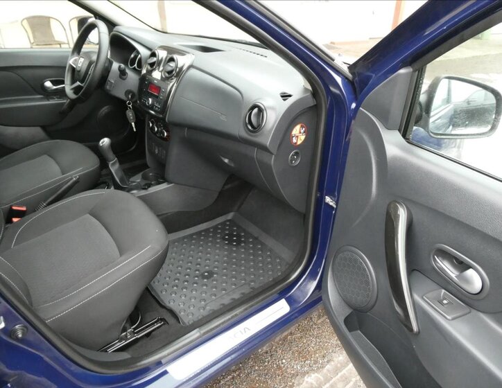 Dacia Logan Sedan / Limuzína 999,0 54 kw