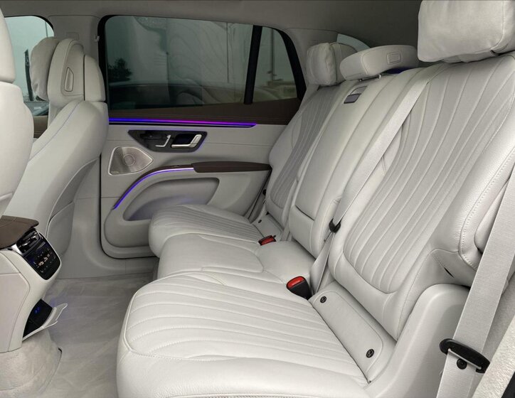 Mercedes-Benz EQS SUV / Terénní 0,0 265 kw