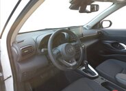 Toyota Yaris Cross CUV 1,5 l 68 kw