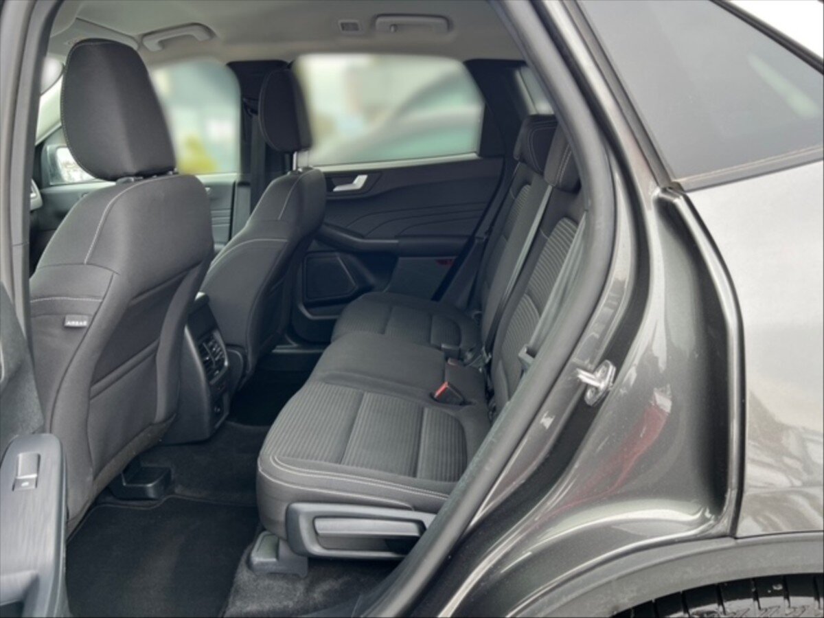 Ford Kuga SUV / Terénní 1,5 l 110 kw