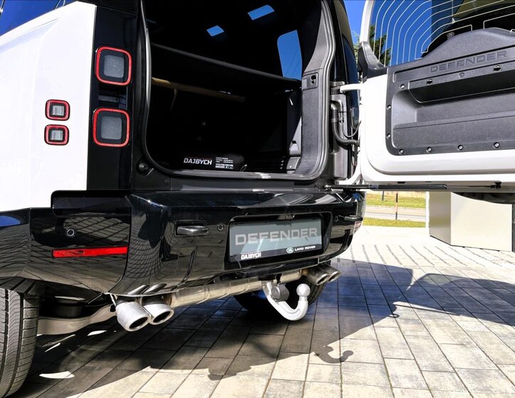 Land Rover Defender SUV / Terénní 5,0 l 313 kw