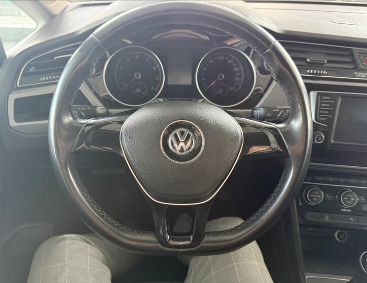 Volkswagen Touran Kombi 1,2 l 81 kw