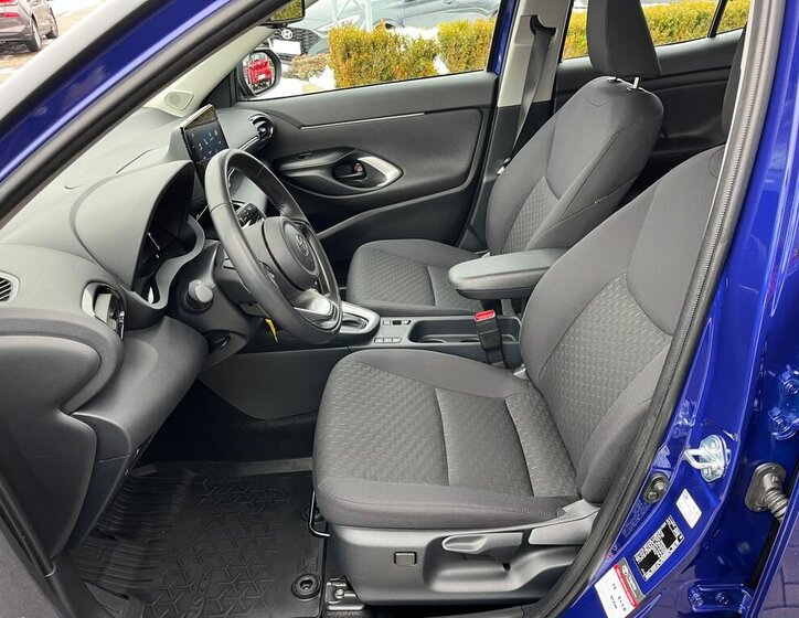 Toyota Yaris Cross SUV 1,5 l 68 kw