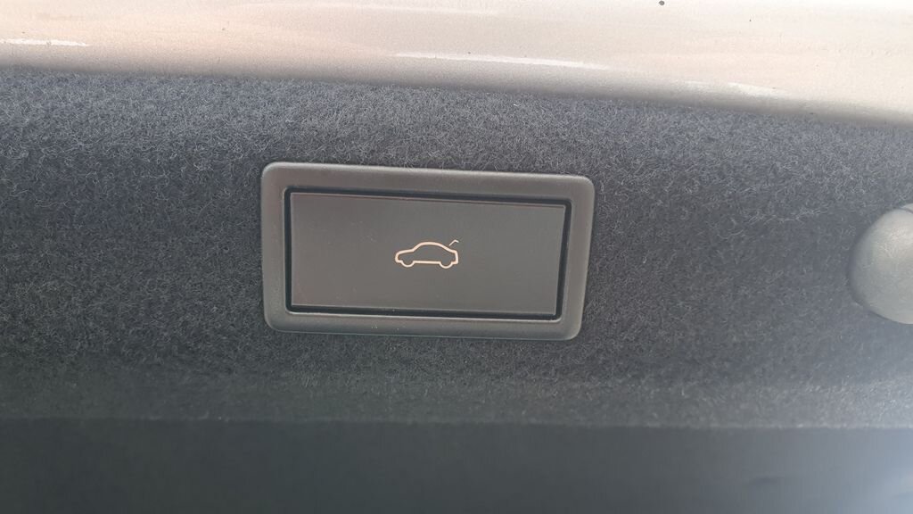 Škoda Superb Sedan / Limuzína 2,0 l 140 kw