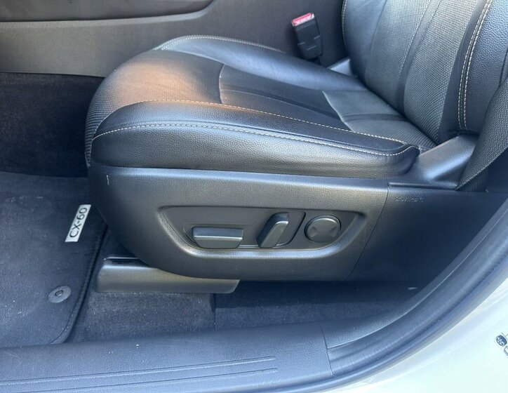 Mazda CX SUV 3,3 l 187 kw