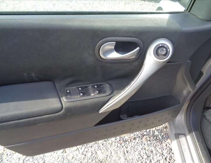 Renault Mégane Hatchback 1,4 l 72 kw